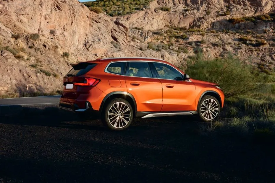 BMW x1 — מבט חוץ