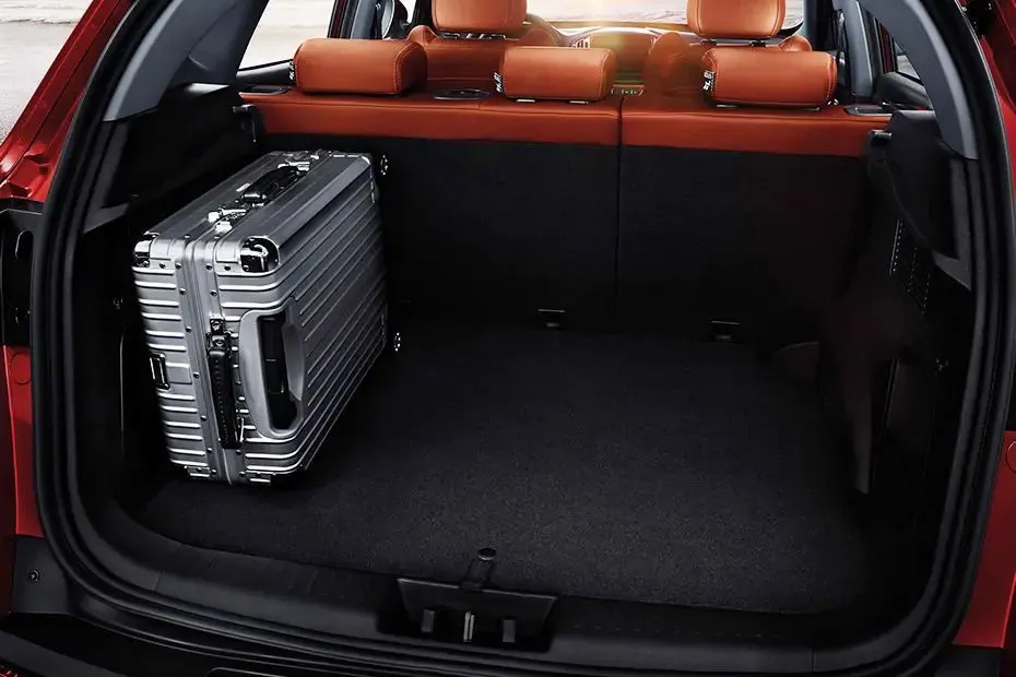 Chery Tiggo 7 Pro — פנים הרכב
