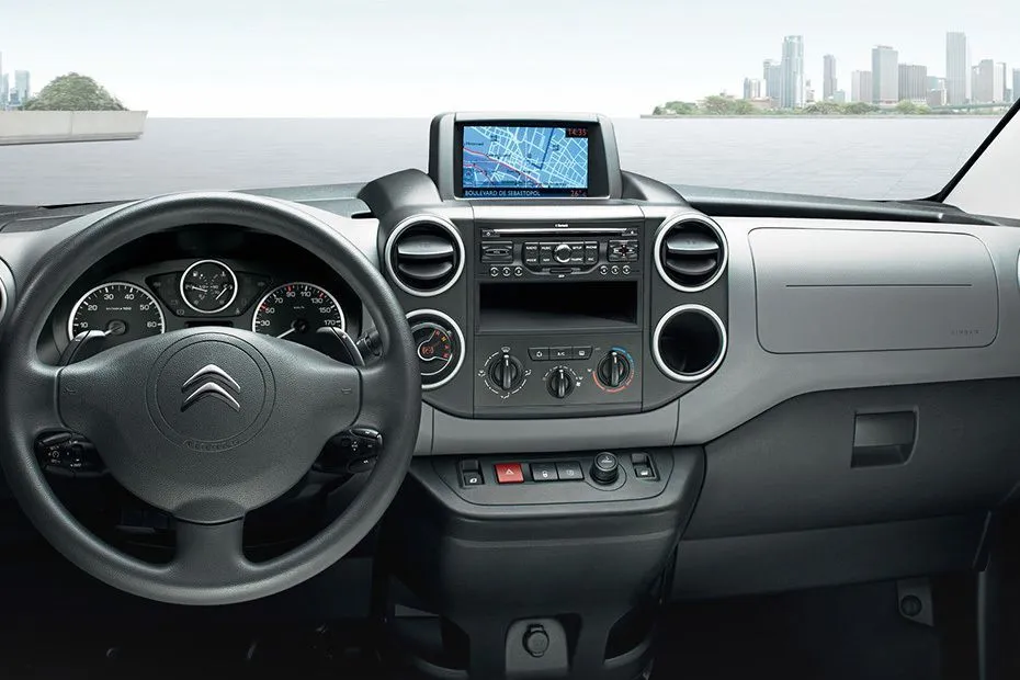 Citroën Berlingo — פנים הרכב
